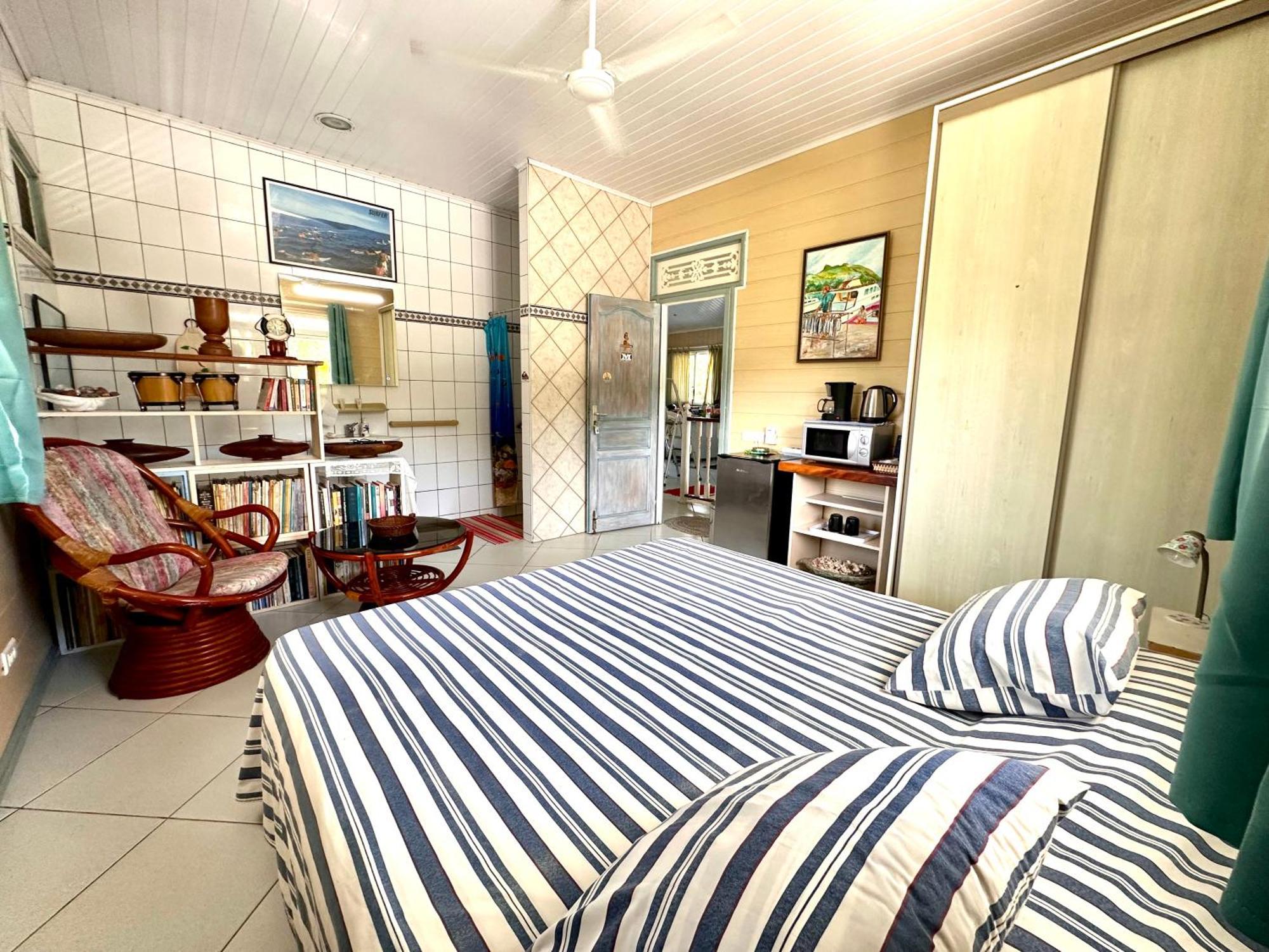 Meri Lodge Huahine « Room Of Marta » Fare Bagian luar foto